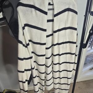 Ava & Viv Black and White Striped Cardigan